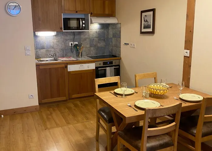 Appartamento T2+coin Nuit 6 Pers Résidence De Cami Real Au Centre Du Village De Lary Soulan Avec Piscine Intérieure+ Sauna Et Hammam Saint-Lary-Soulan